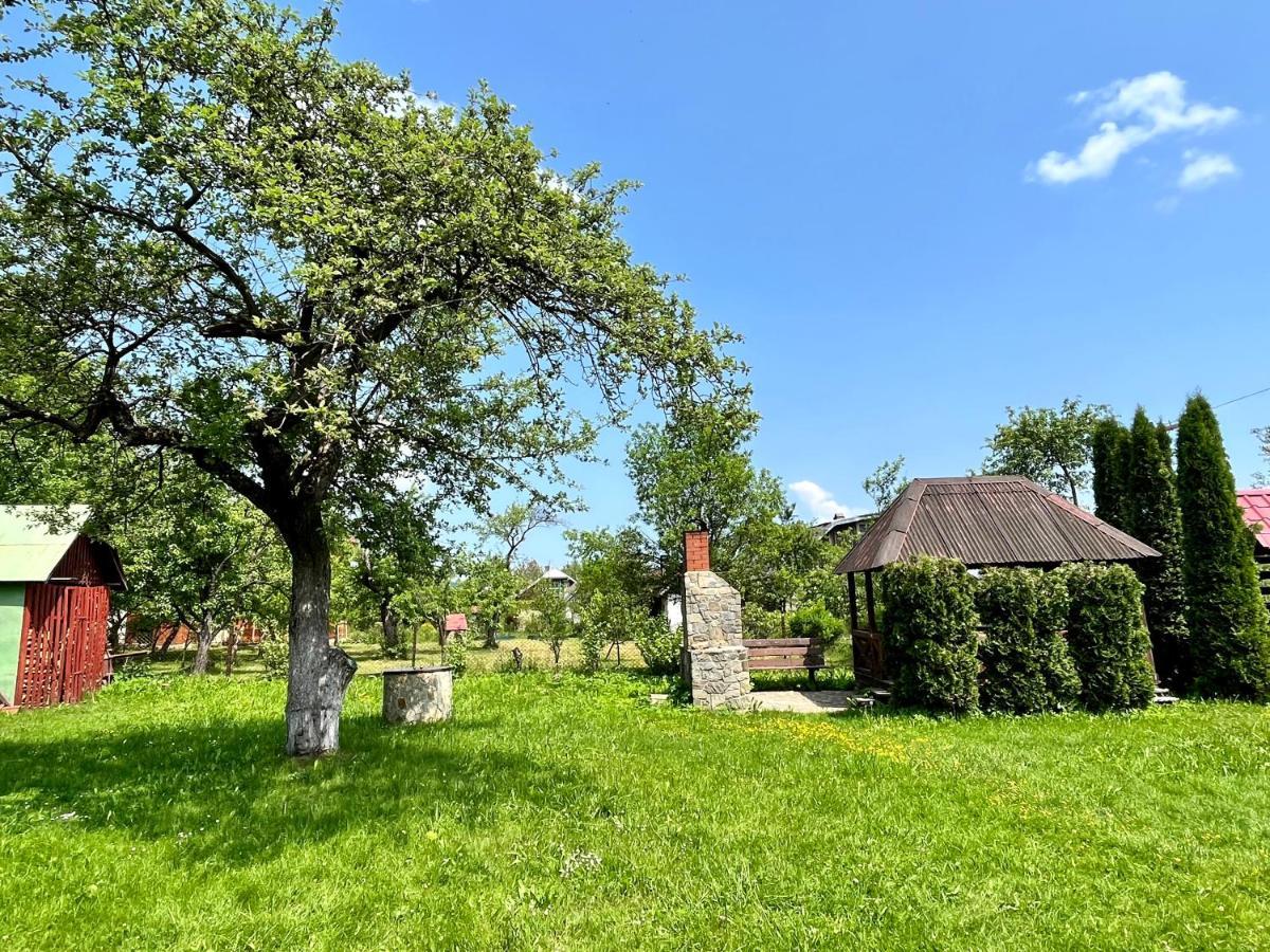 House Girska Rika Villa Korchin Eksteriør billede