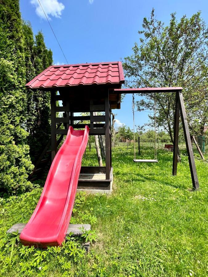 House Girska Rika Villa Korchin Eksteriør billede